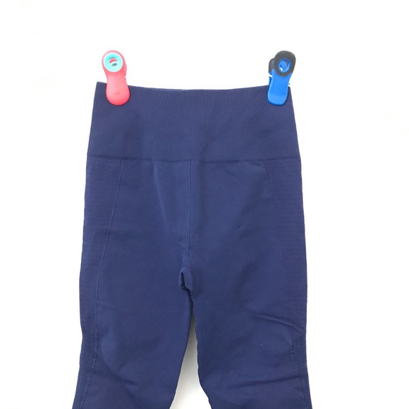 Lululemon Navy Blue 24” Ruched Leggings - Picture 2 of 8